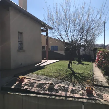 Nocleg ze śniadaniem Chez Sophie Et Bernard Saverdun