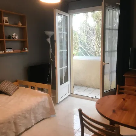 Chez Sophie Et Bernard ベッド・アンド・ブレックファスト Saverdun