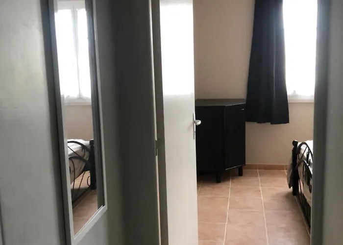 Chez Sophie Et Bernard Oda ve Kahvaltı 3*